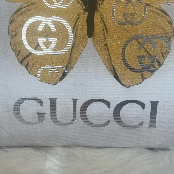 GUCCI BUTTERFLY CANVAS PICTURE GOLD - Picture 2 of 5